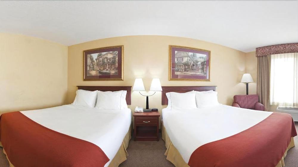 Holiday Inn Express Hotel & Suites Maryville By Ihg Exterior photo